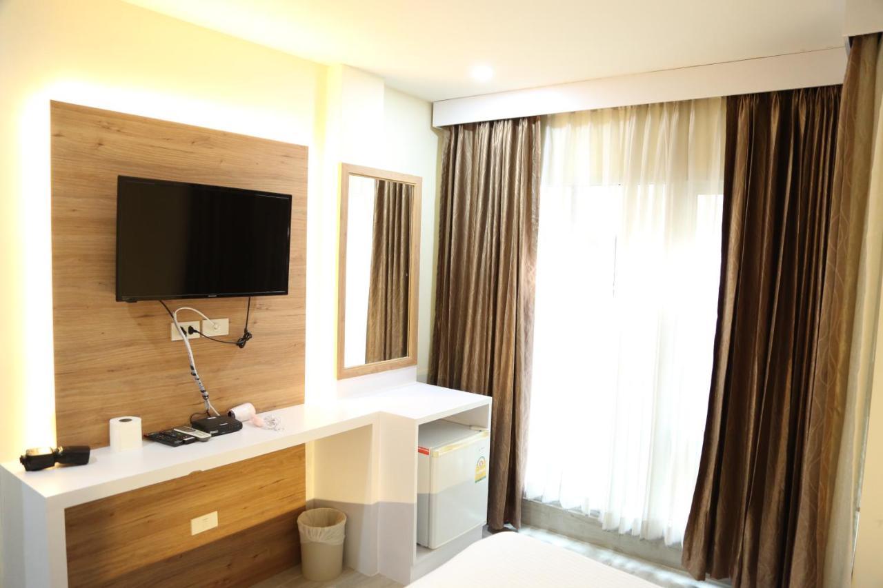 Rose Nana Hotel Банкок Екстериор снимка