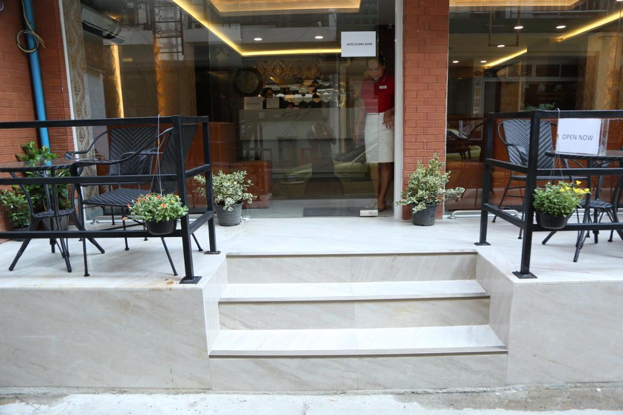 Rose Nana Hotel Банкок Екстериор снимка